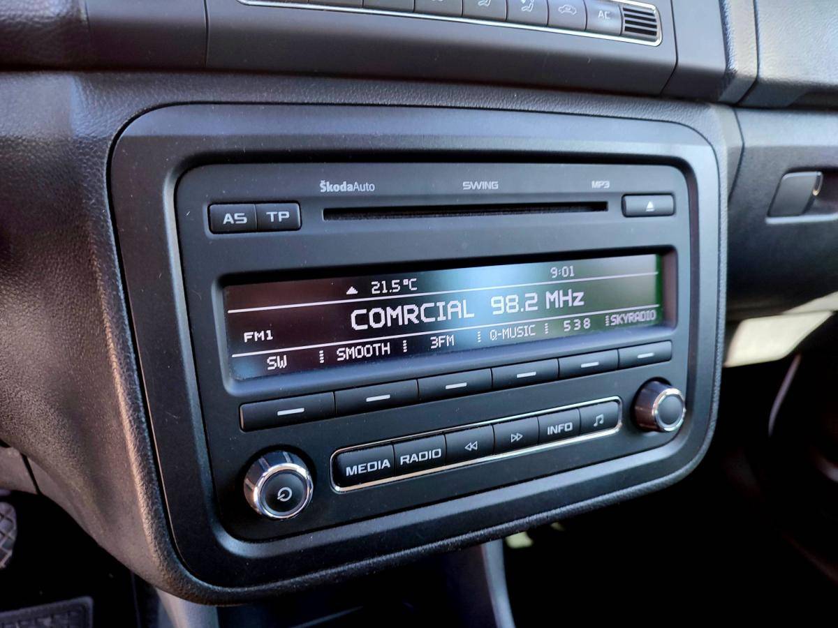 skoda-fabia-break-2011-diesel-1199cc