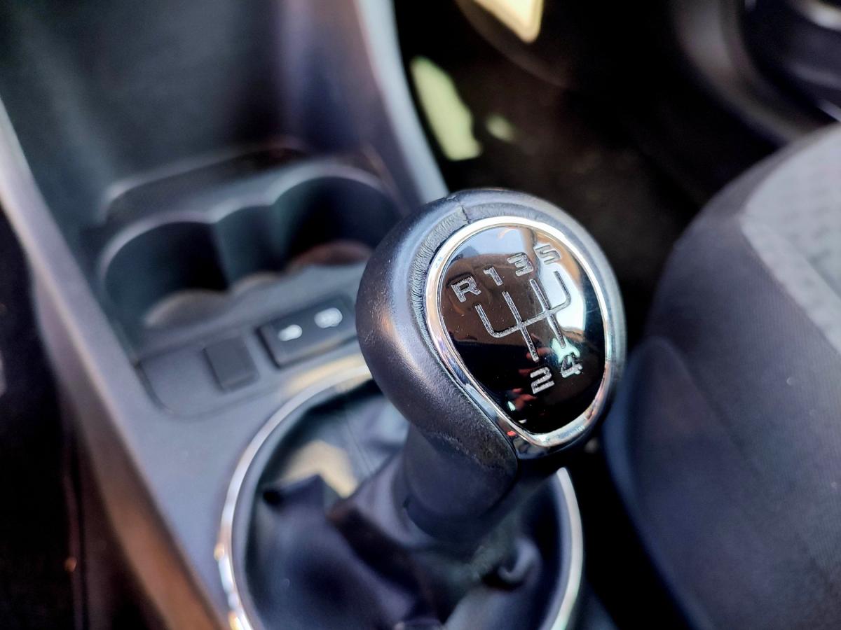 skoda-fabia-break-2011-diesel-1199cc