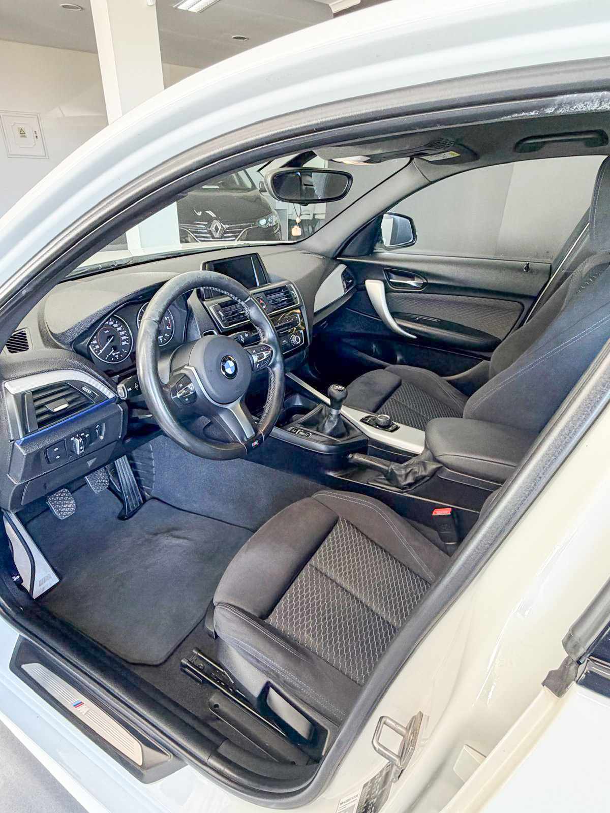 bmw-serie-1-116d-2017-diesel-1496cc