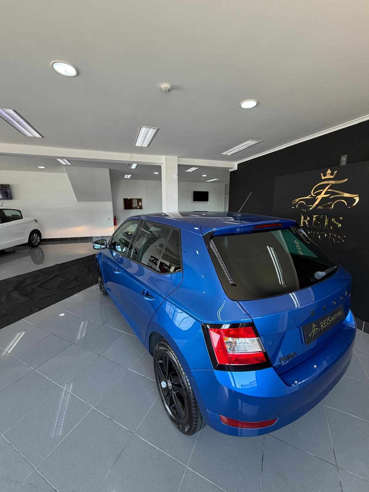 skoda-fabia-1-0-tsi-2021-gasolina-999cc
