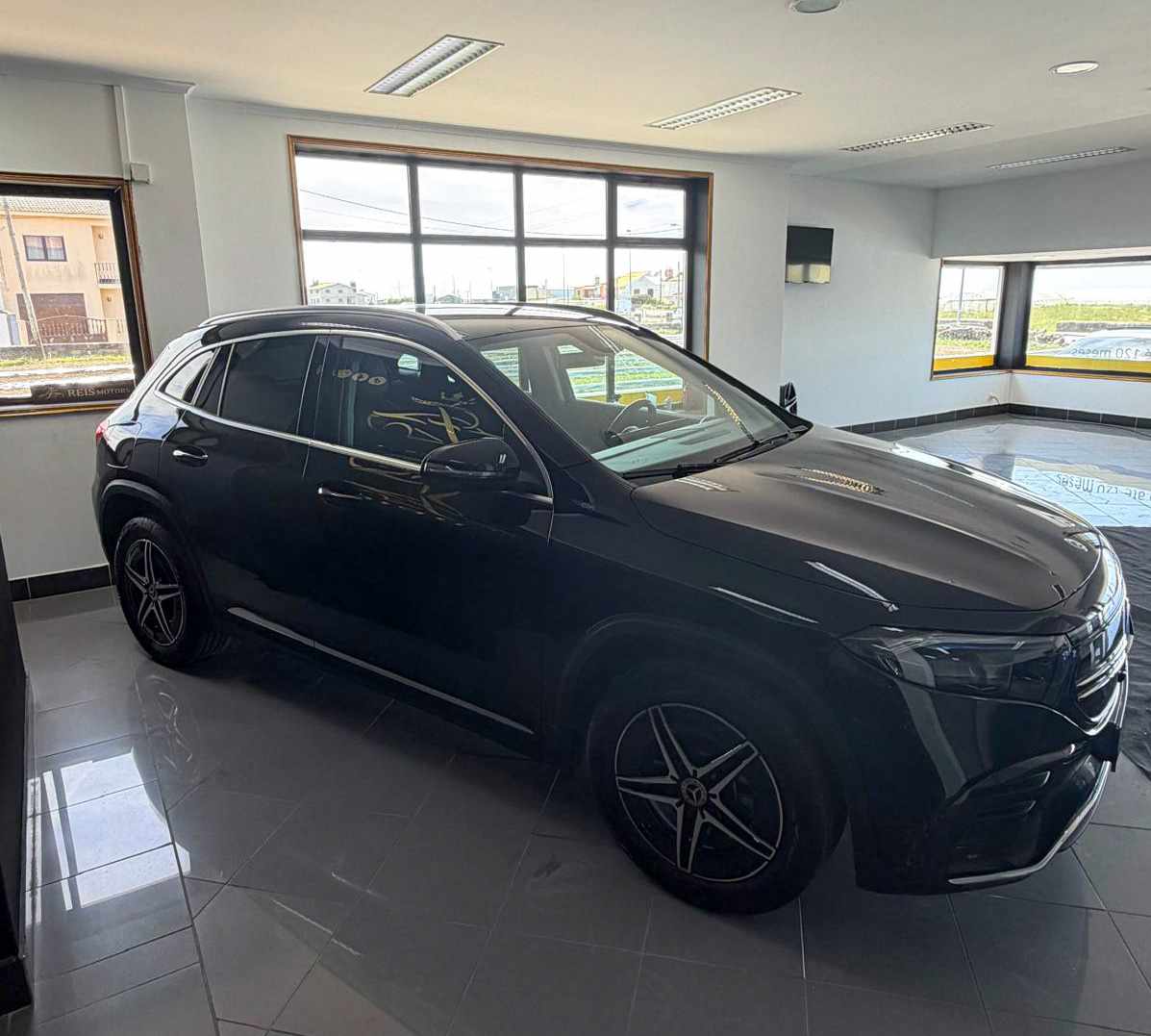 mercedes-benz-eqa-300-4matic-2021-eletrico