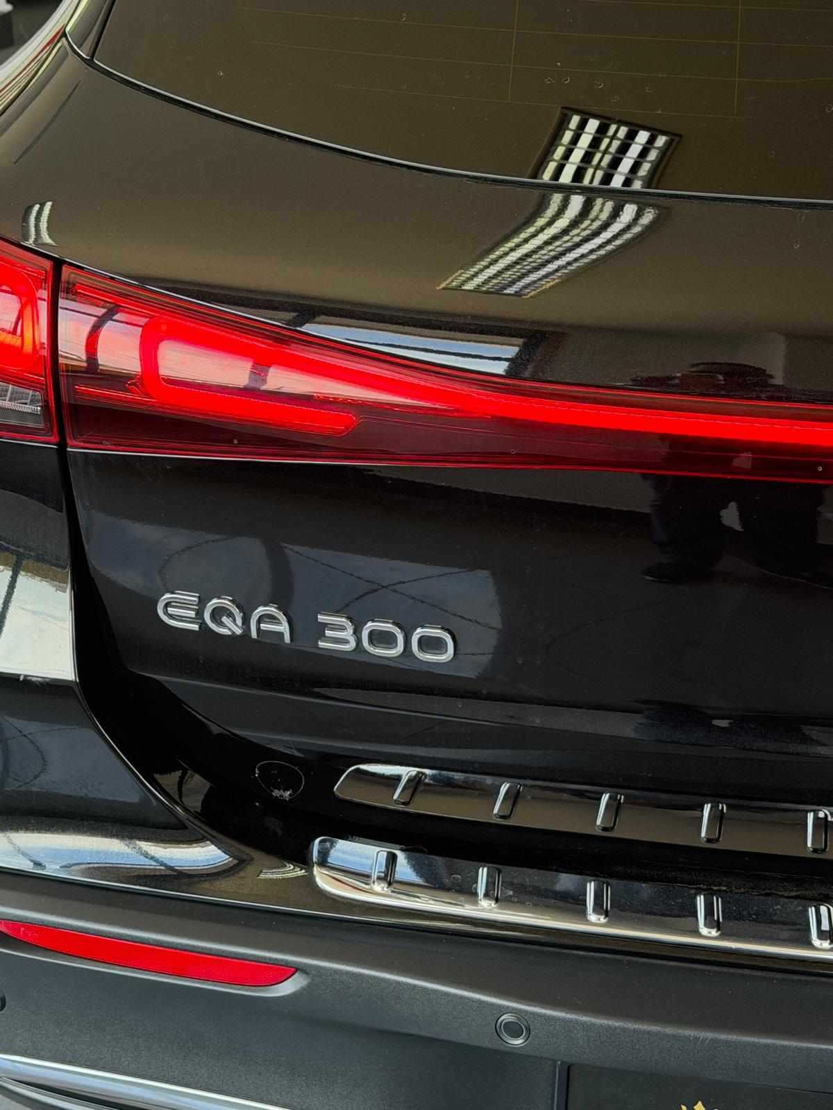 mercedes-benz-eqa-300-4matic-2021-eletrico