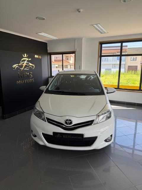 toyota-yaris-1-4-d-4d-2014-diesel-1364cc