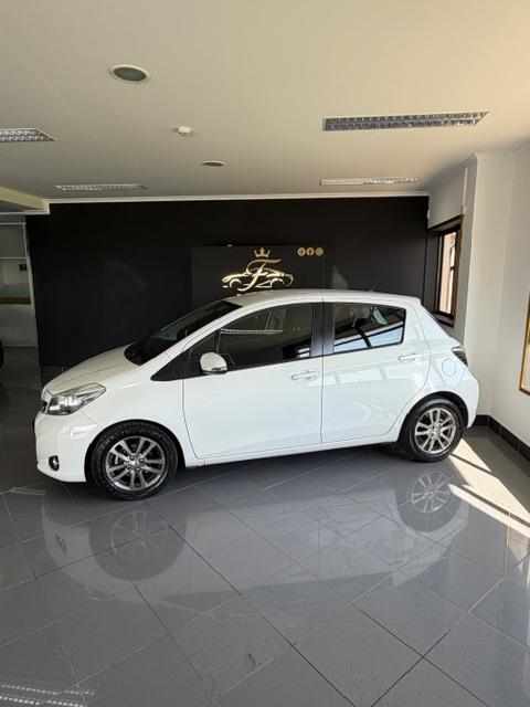 toyota-yaris-1-4-d-4d-2014-diesel-1364cc
