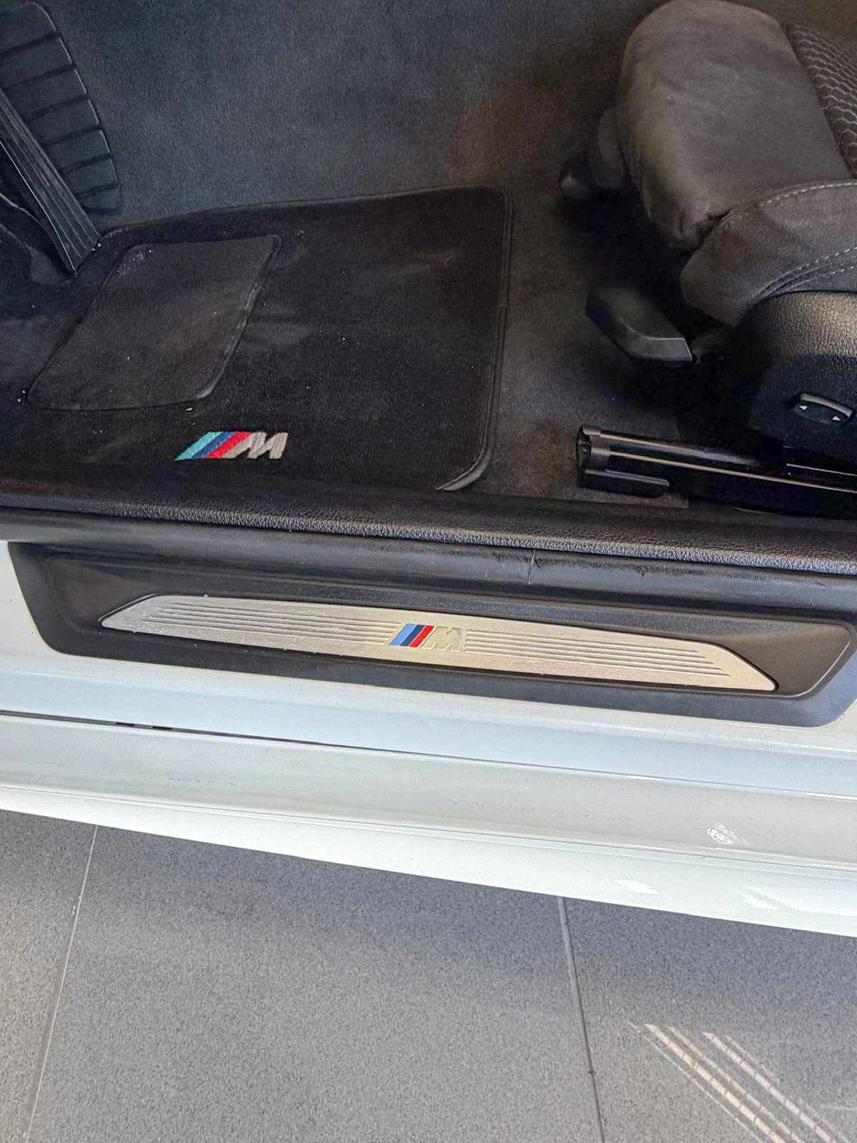 bmw-serie-1-116d-2013-diesel-1995cc