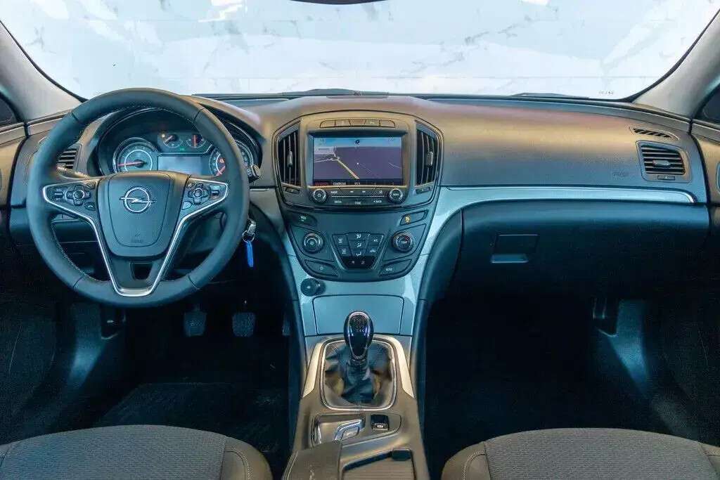 opel-insignia-sports-tourer-2014-diesel-1956cc
