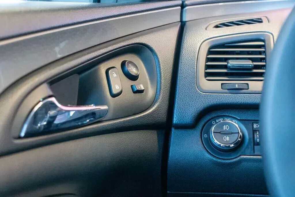 opel-insignia-sports-tourer-2014-diesel-1956cc