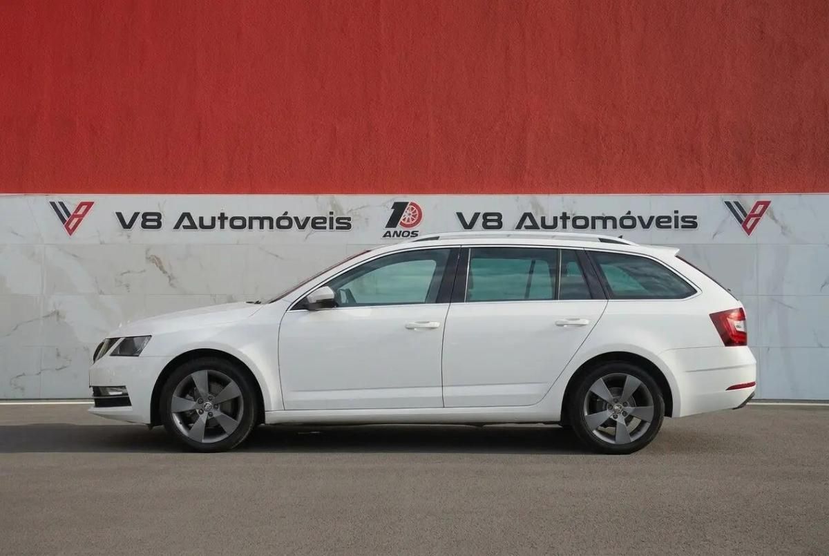 skoda-octavia-break-2018-diesel-1598cc