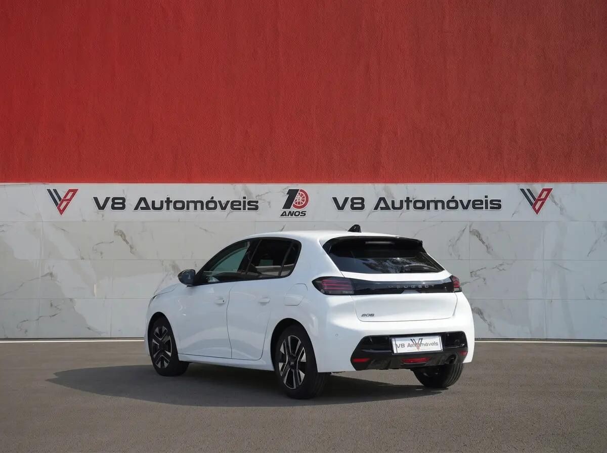 peugeot-208-2025-gasolina-1199cc