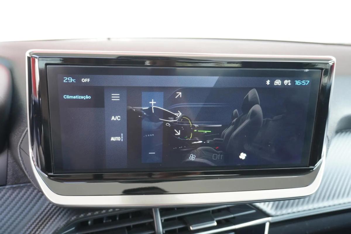 peugeot-208-2025-gasolina-1199cc