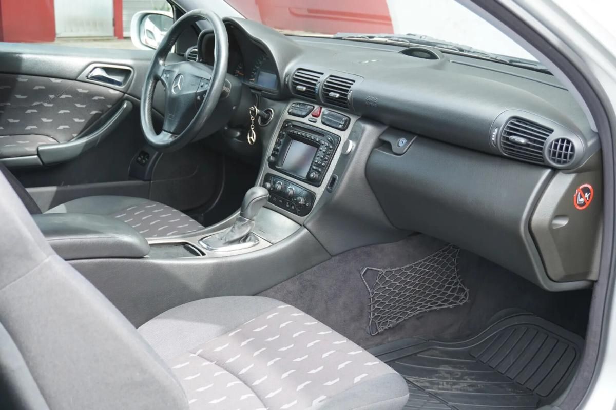 mercedes-benz-classe-c-2001-diesel-2148cc