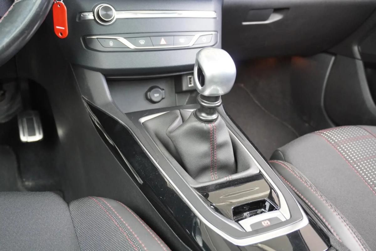 peugeot-308-sw-2018-diesel-1499cc