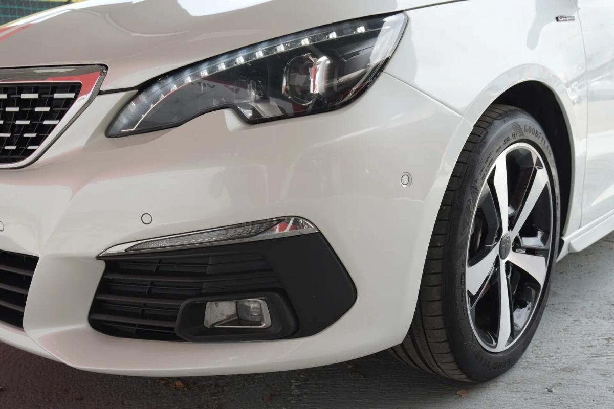 peugeot-308-sw-2018-diesel-1499cc