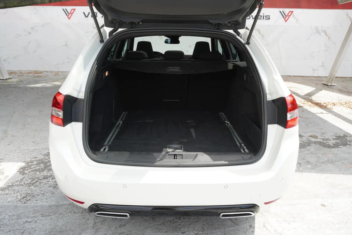 peugeot-308-sw-2018-diesel-1499cc