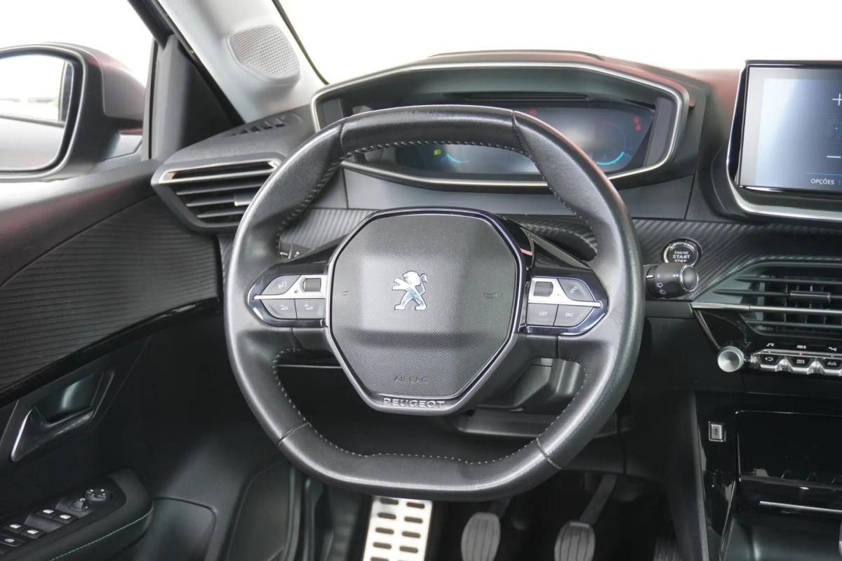 peugeot-208-2019-gasolina-1199cc