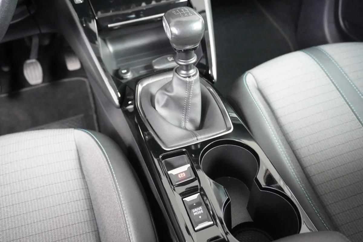 peugeot-208-2019-gasolina-1199cc