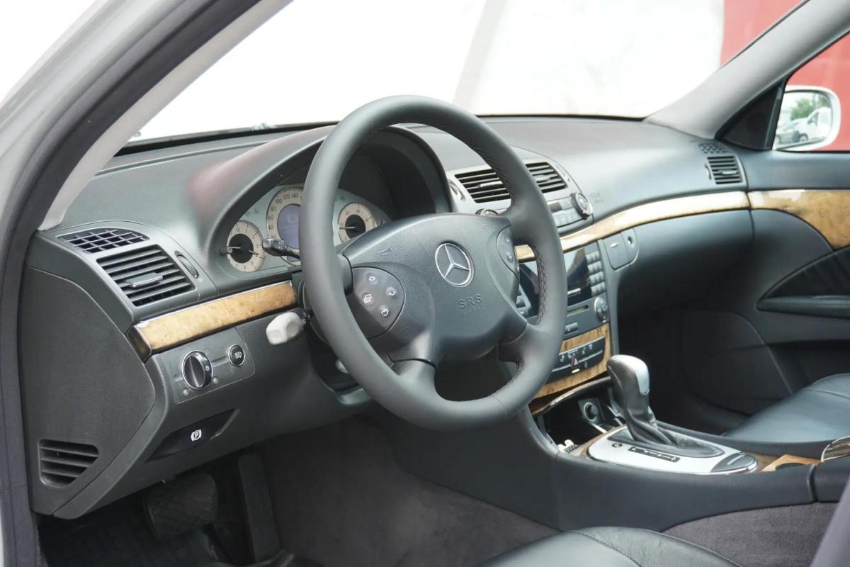 mercedes-benz-classe-e-e-220-cdi-2005-diesel-2148cc