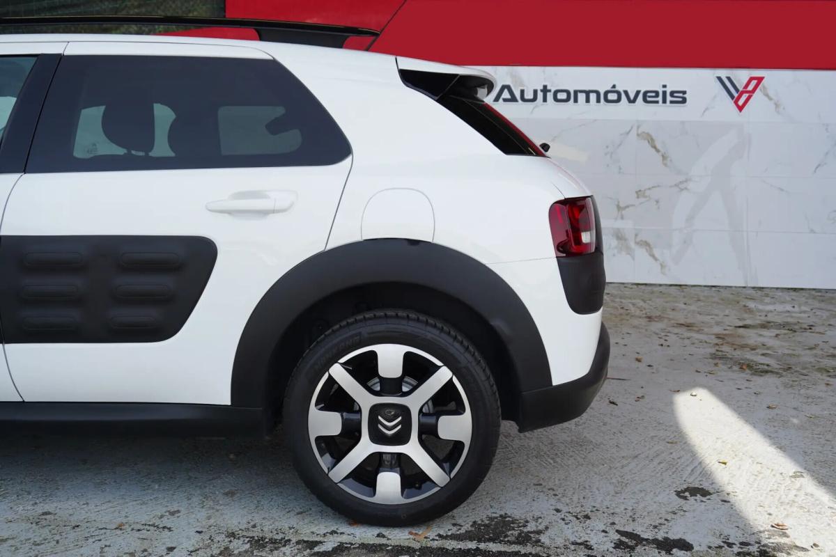 citroen-c4-cactus-2017-diesel-1560cc