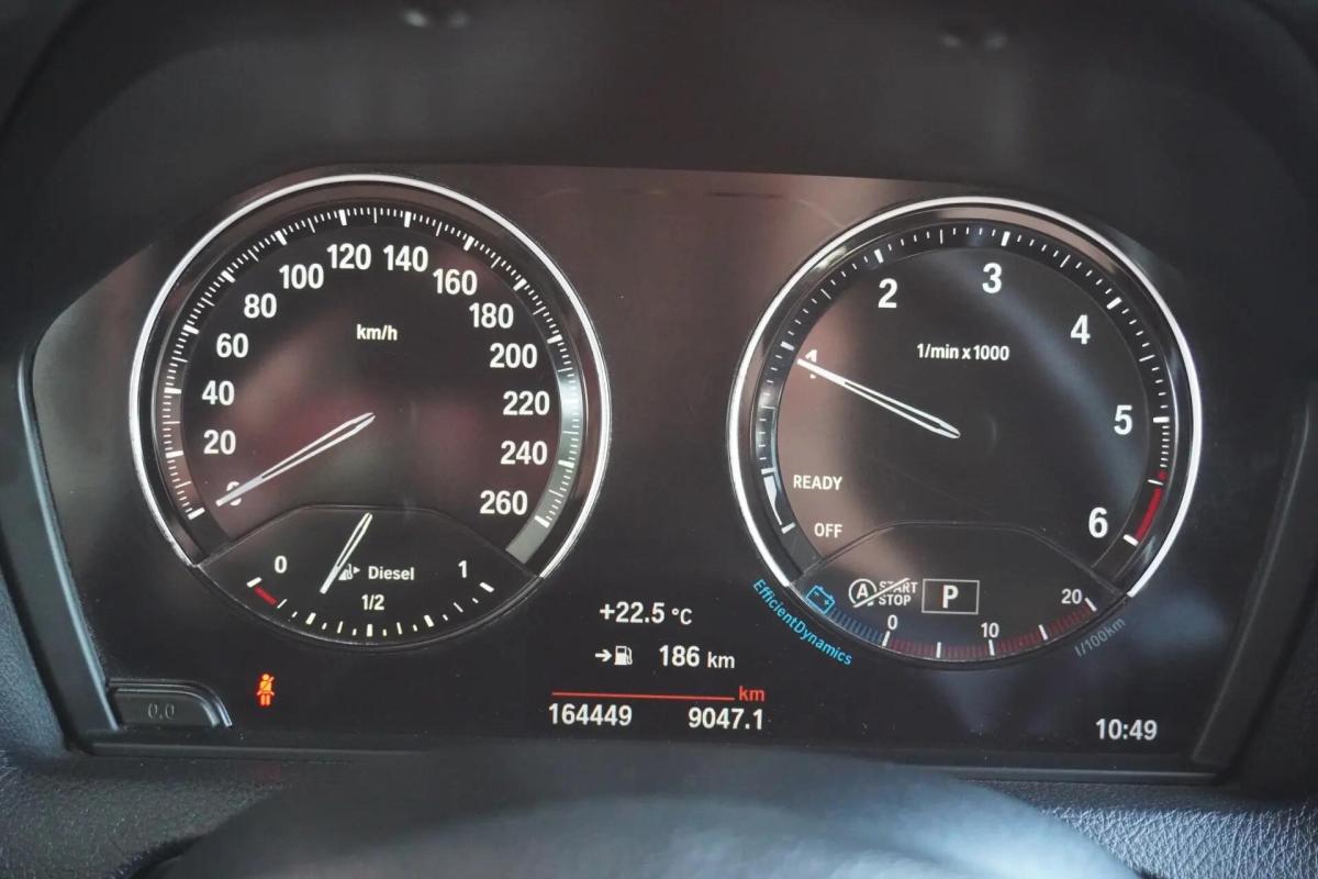 bmw-serie-1-2018-diesel-1496cc