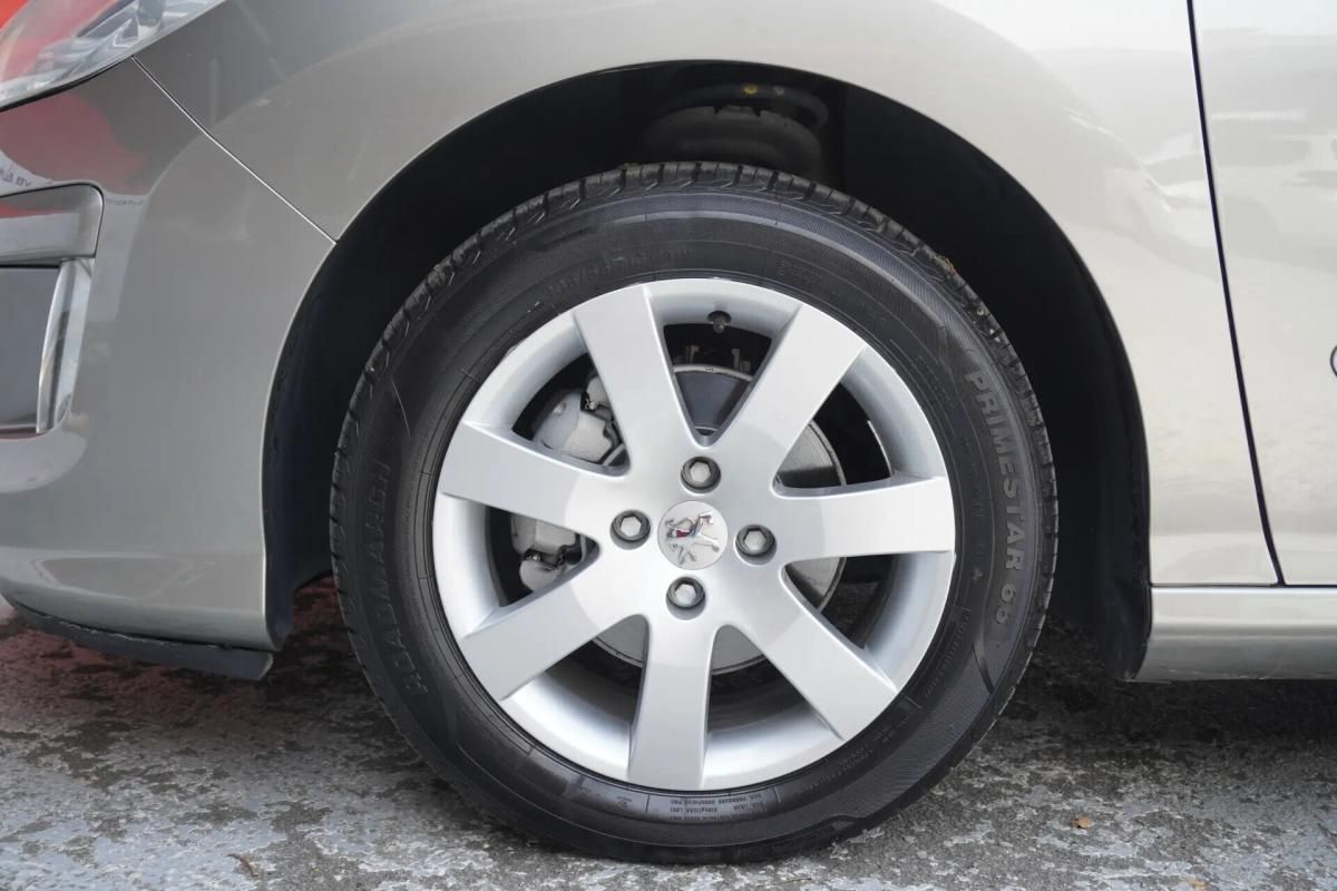 peugeot-308-sw-2010-diesel-1560cc
