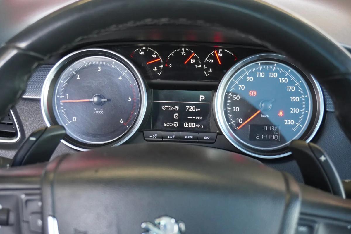 peugeot-508-sw-2017-diesel-1997cc