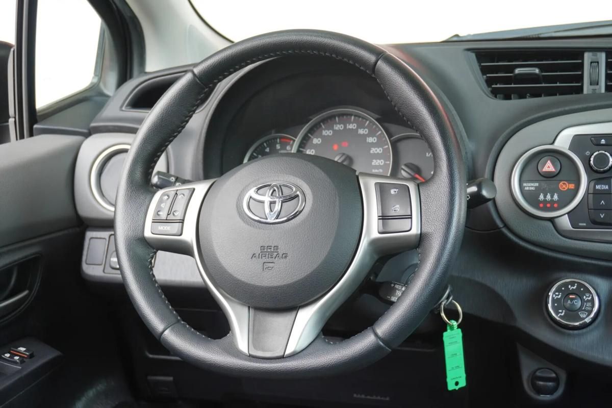 toyota-yaris-2013-diesel-1364cc