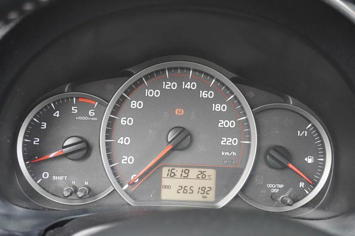 toyota-yaris-2013-diesel-1364cc