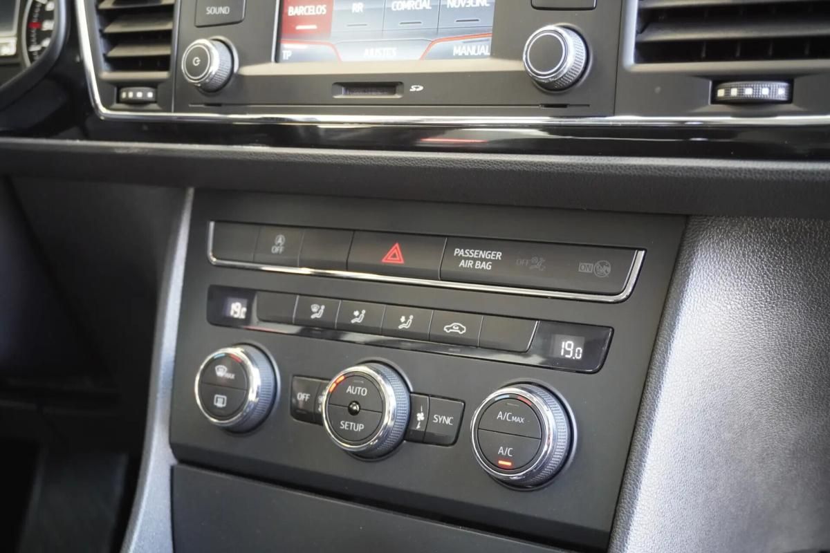 seat-leon-2013-diesel-1598cc