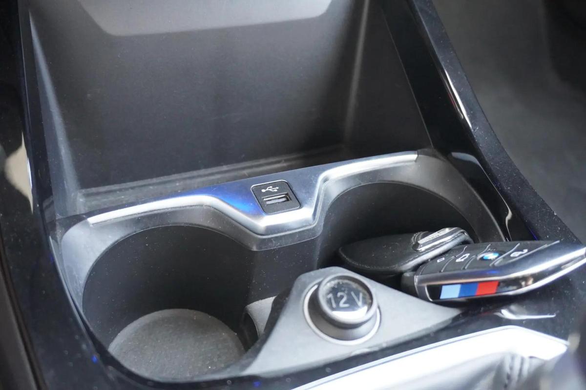 bmw-serie-1-2019-diesel-1496cc