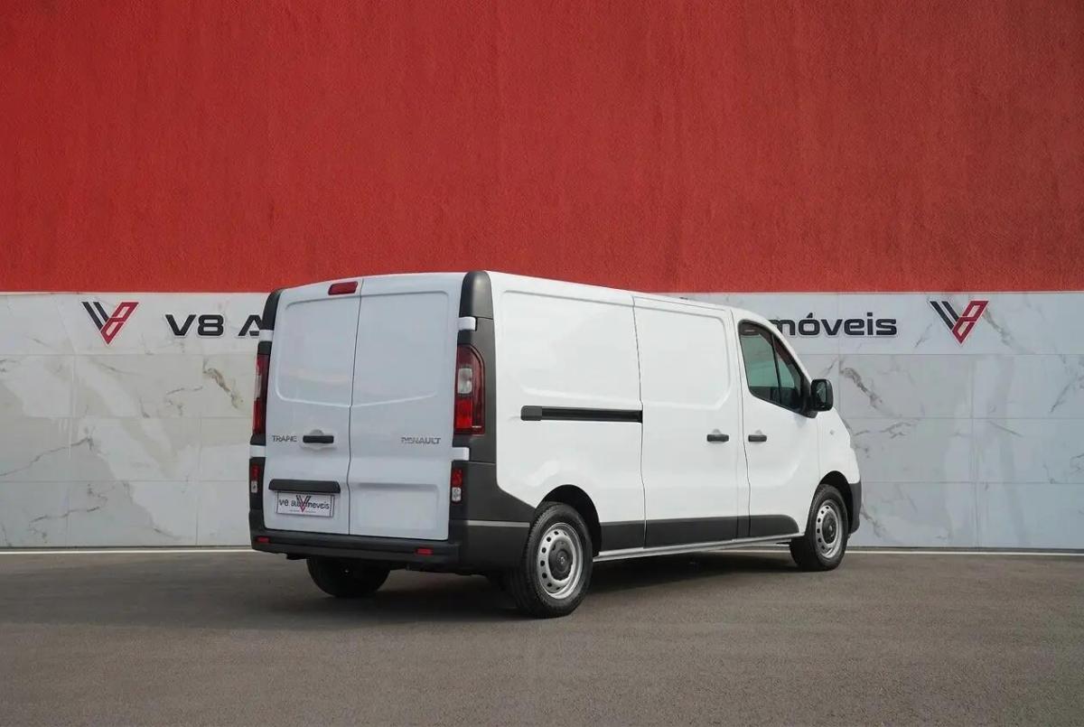 renault-trafic-2019-diesel-1598cc