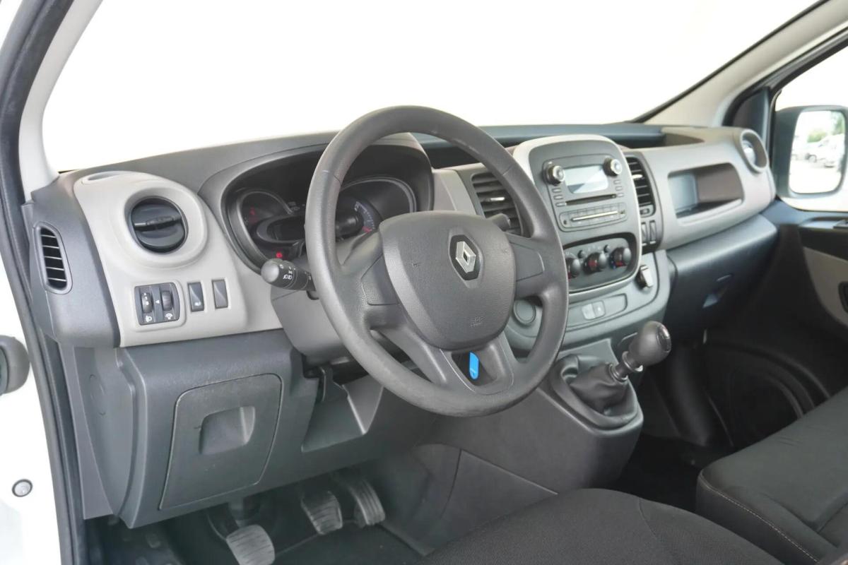 renault-trafic-2019-diesel-1598cc