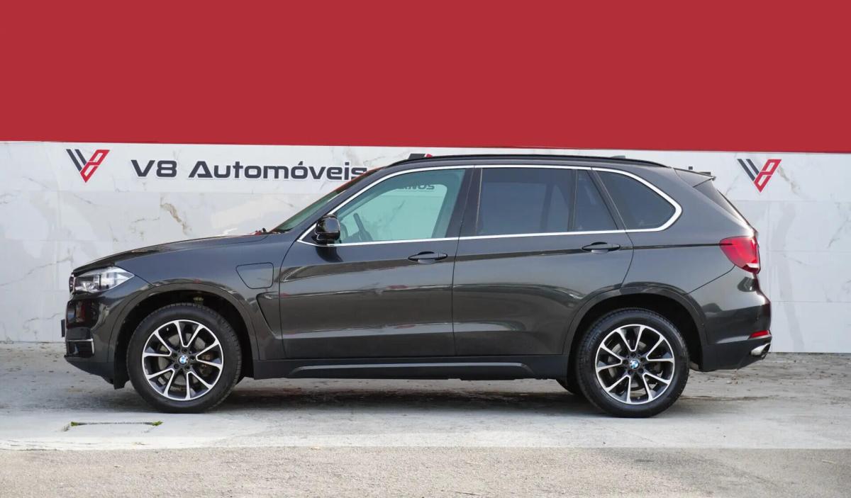 bmw-x5-40e-x-drive-iperformance-hybrid-plug-in-full-2015-hibrido-a-gasolina-1997cc