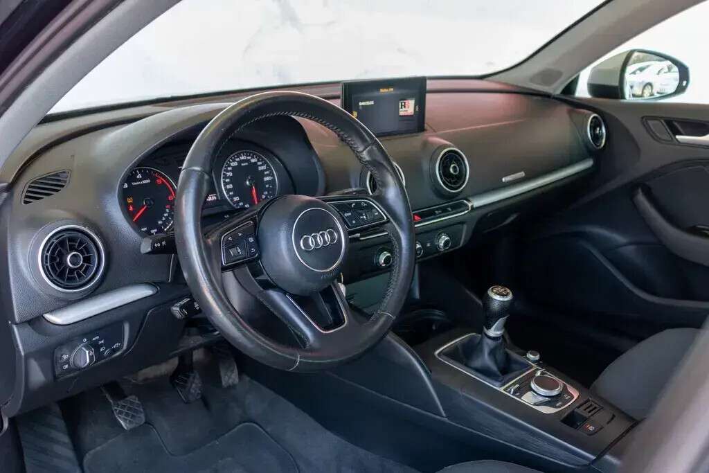 audi-a3-sportback-2016-diesel-1598cc