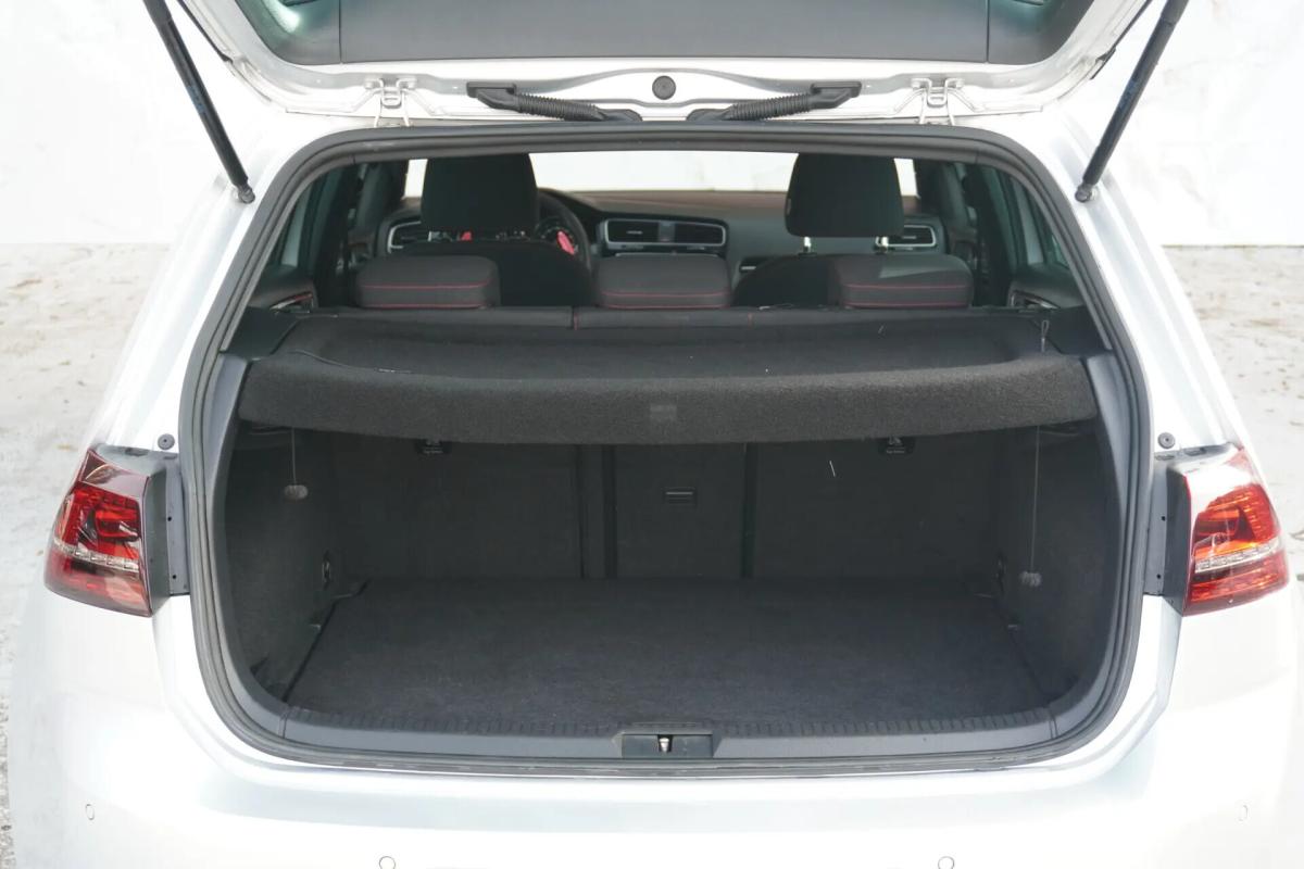 volkswagen-golf-2016-gasolina-1984cc