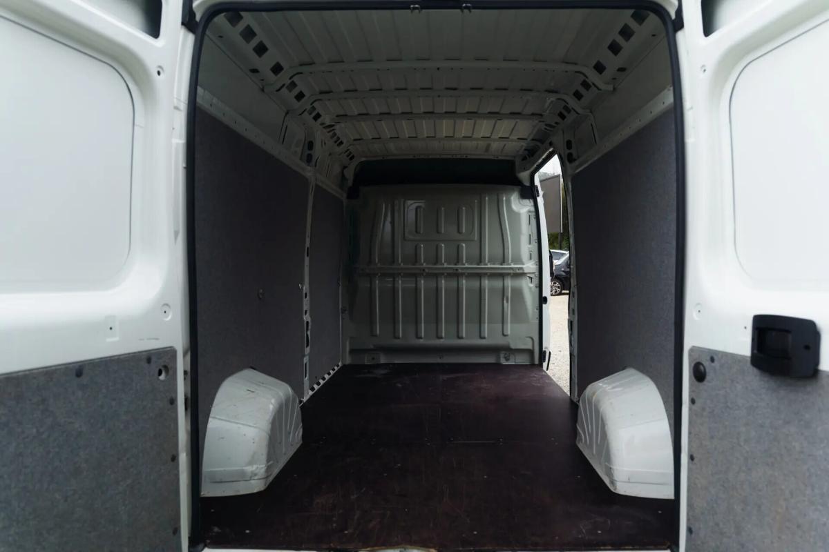 peugeot-boxer-2020-diesel-2179cc