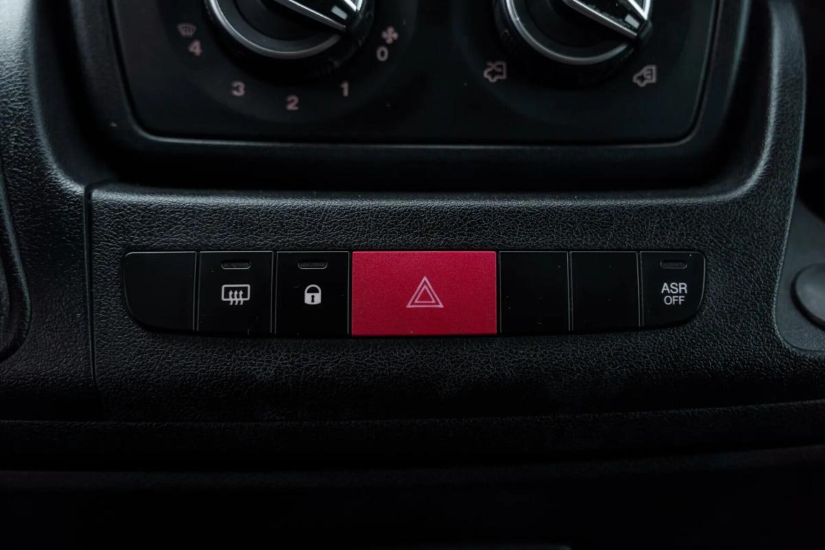 peugeot-boxer-2020-diesel-2179cc