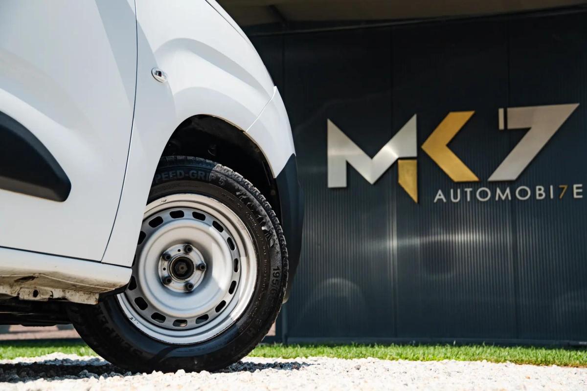 citroen-berlingo-2023-diesel-1499cc