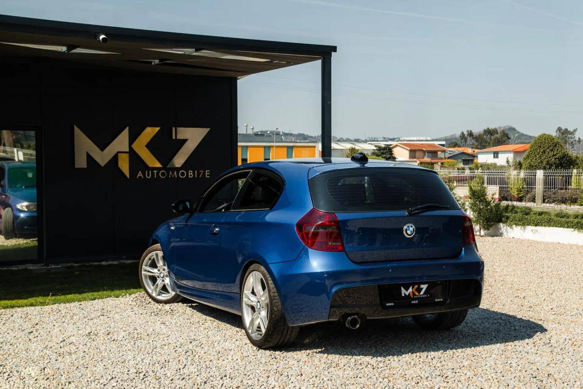 bmw-serie-1-120d-2009-diesel-1995cc
