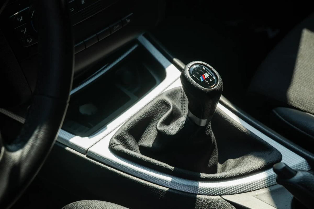 bmw-serie-1-120d-2009-diesel-1995cc