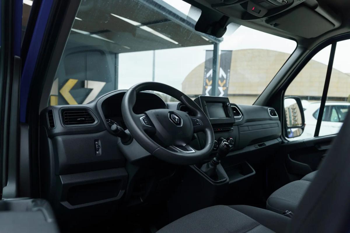 renault-master-2022-diesel-2299cc