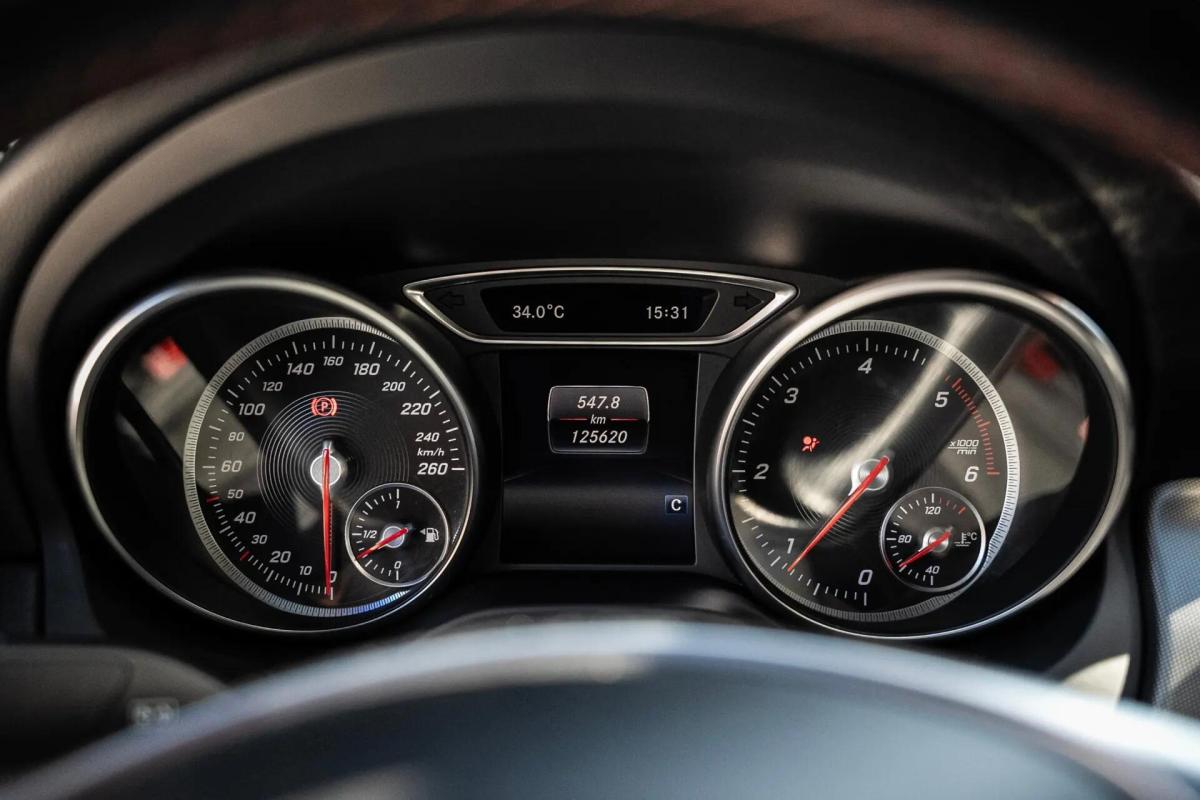 mercedes-benz-cla-180-cdi-2017-diesel-1461cc