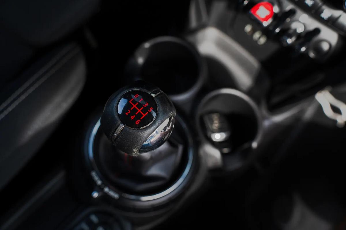 mini-cooper-2015-diesel-1995cc