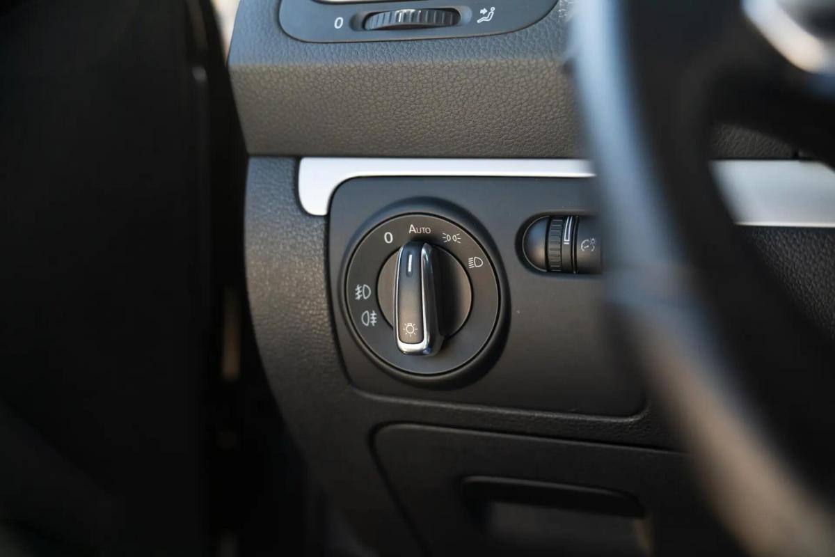 volkswagen-scirocco-2010-gasolina-1390cc
