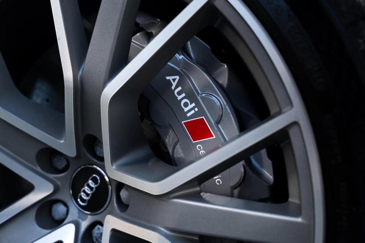 audi-q7-2018-diesel-3956cc