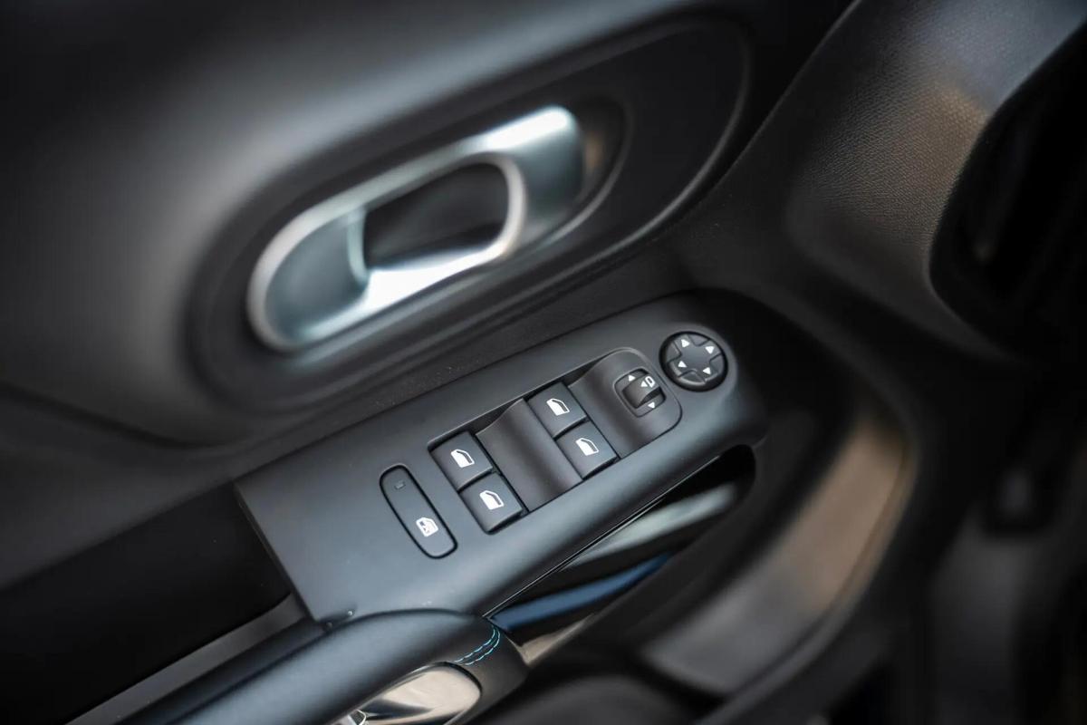 citroen-c5-aircross-2022-hibrido-a-gasolina-1598cc