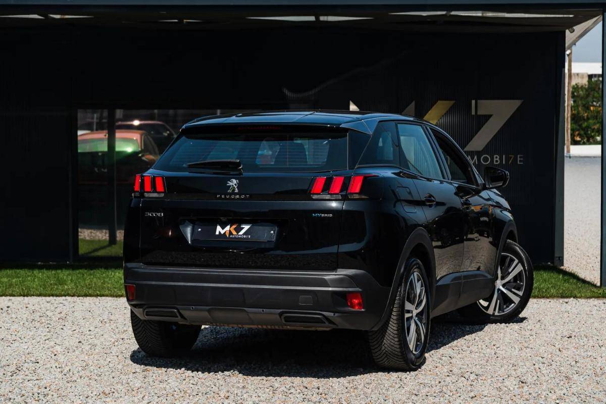 peugeot-3008-2023-hibrido-a-gasolina-1598cc