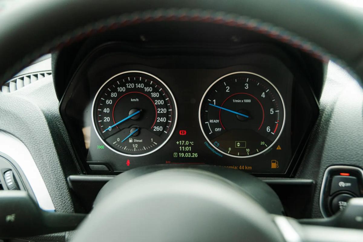 bmw-serie-1-120d-2013-diesel-1995cc