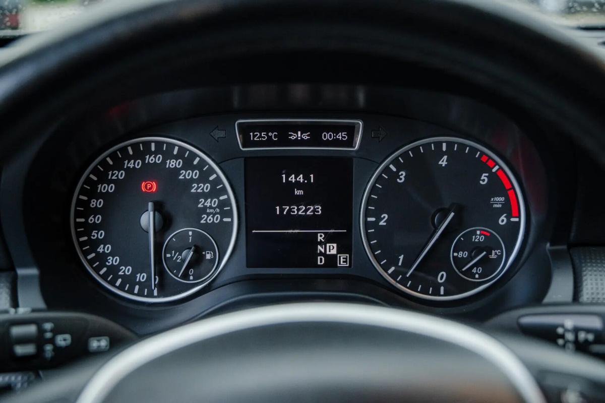 mercedes-benz-classe-a-a-180-2013-diesel-1796cc
