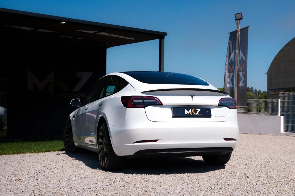 tesla-model-3-2022-eletrico-0cc