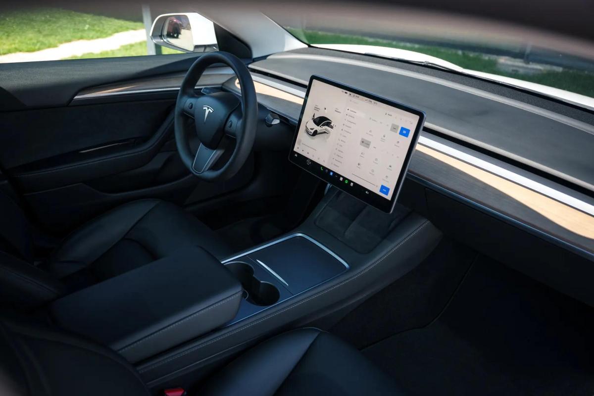 tesla-model-3-2022-eletrico-0cc